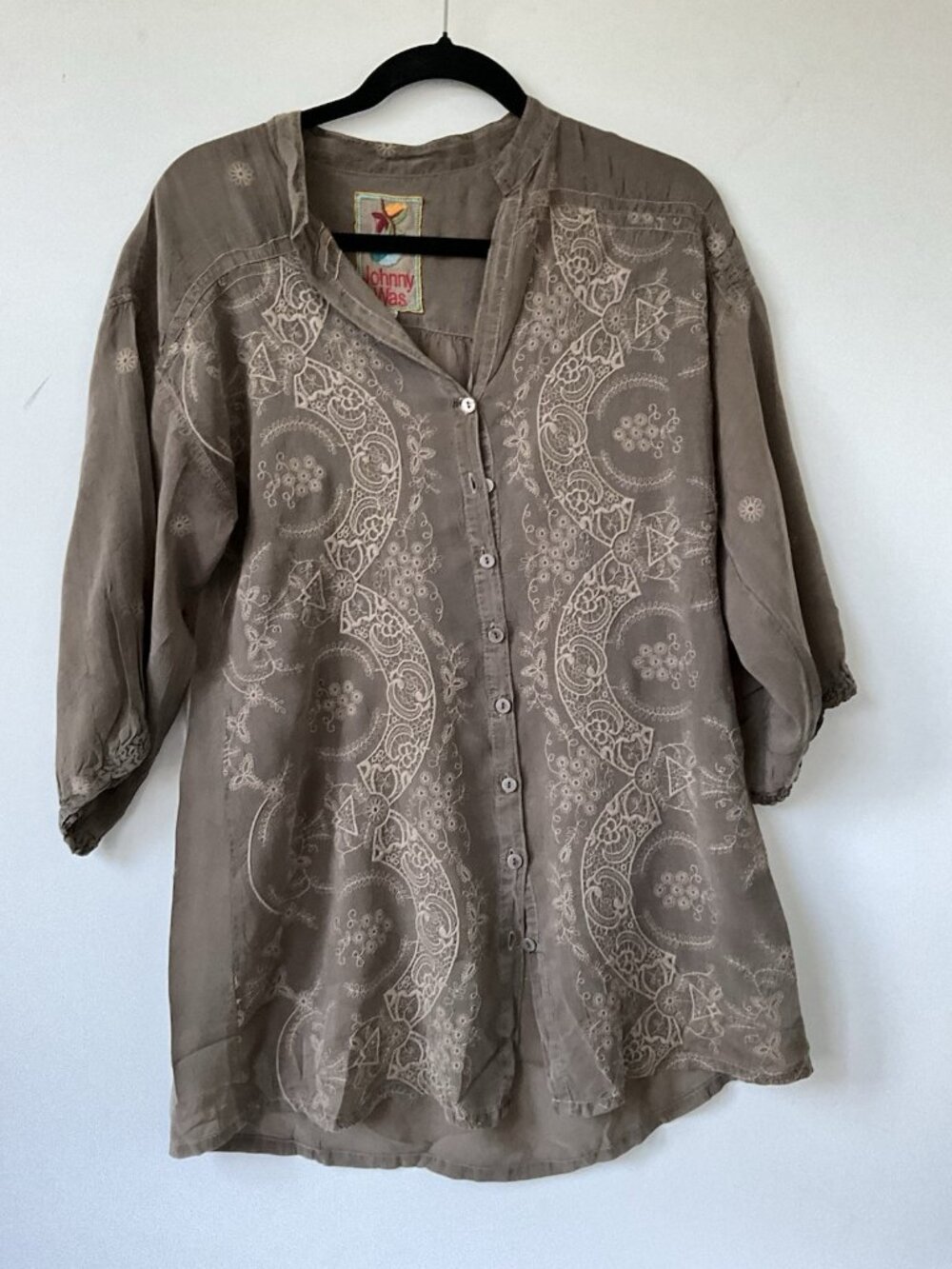 Johnny Was XS Taupe Embroidered Rayon Button Front Boho Tunic Blouse Rayon - Picture 5 of 8